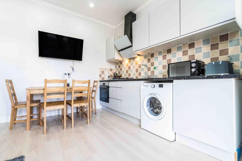 شقة Beautiful Flat With Free Parking برمنغهام المظهر الخارجي الصورة